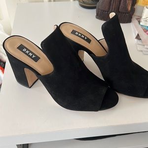 Black suade sandals. Shows your toes. DKNY size 8. Like new.
